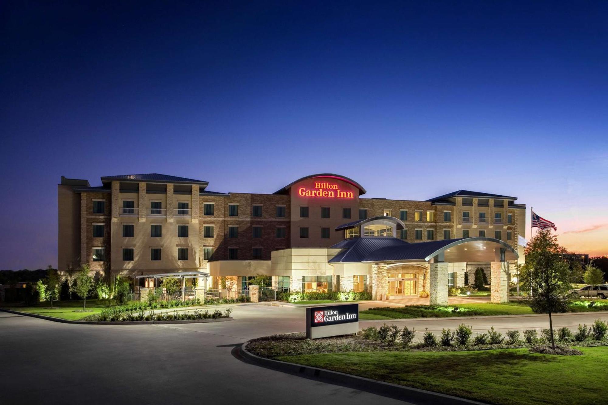 Hilton Garden Inn Dallas Richardson Extérieur photo